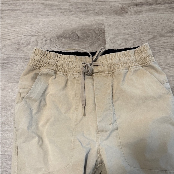 lululemon Pant - Picture 3 of 7